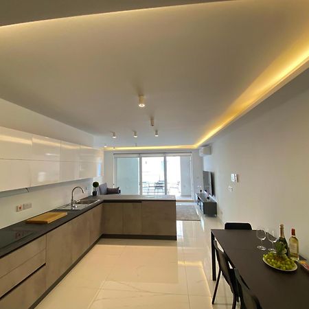 Tigne Sliema Three Bedrooms Apartment Dış mekan fotoğraf