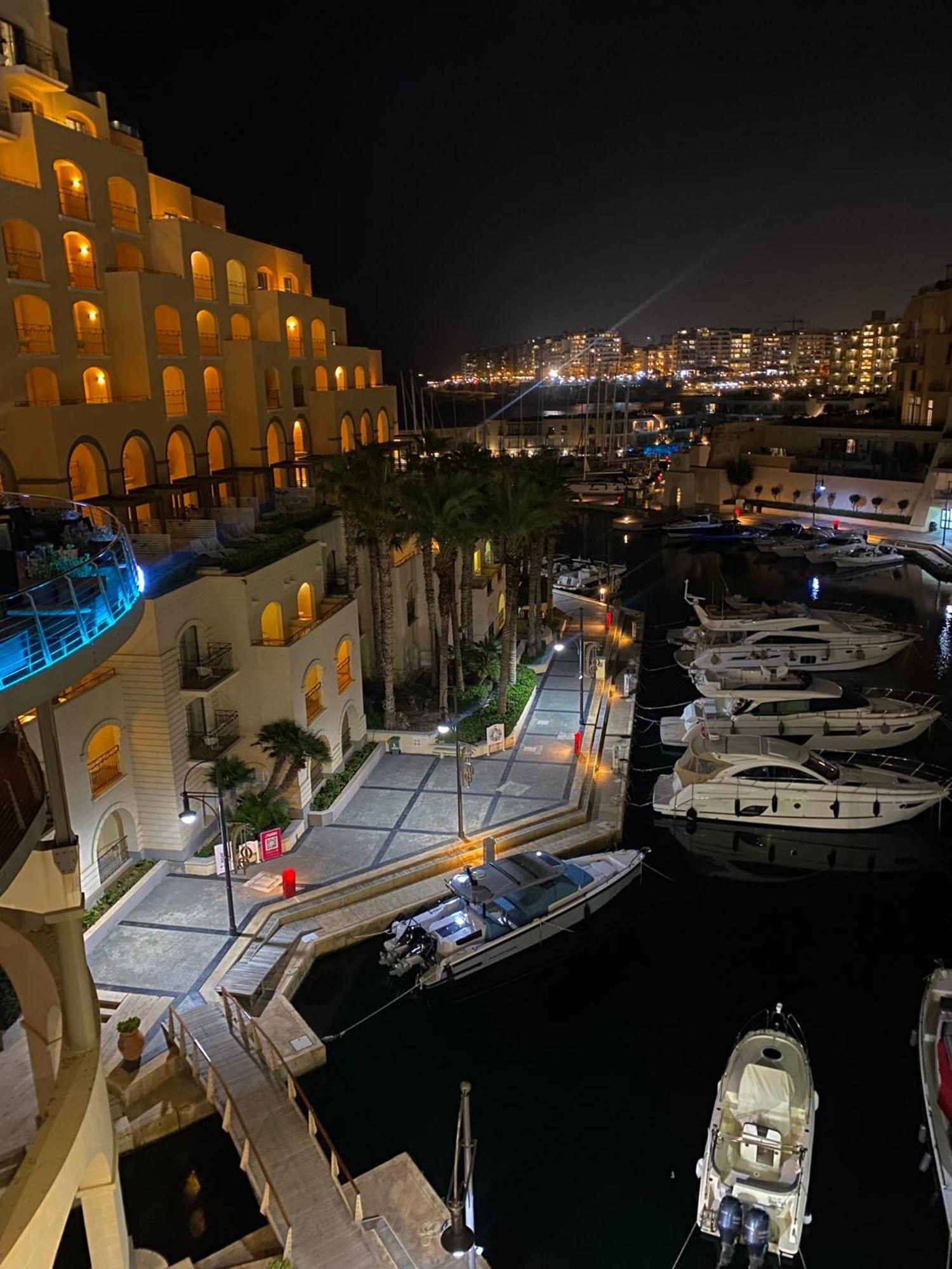 Tigne Sliema Three Bedrooms Apartment Dış mekan fotoğraf