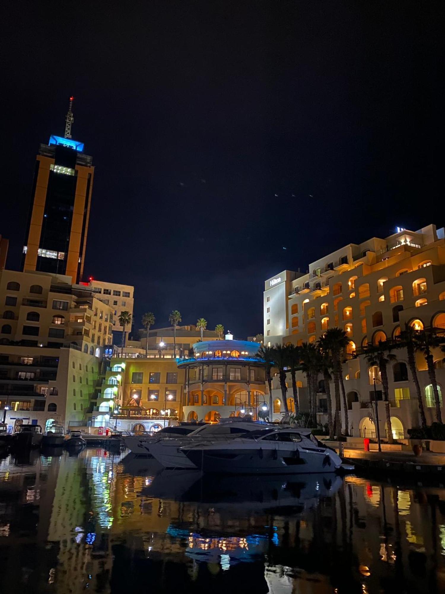 Tigne Sliema Three Bedrooms Apartment Dış mekan fotoğraf