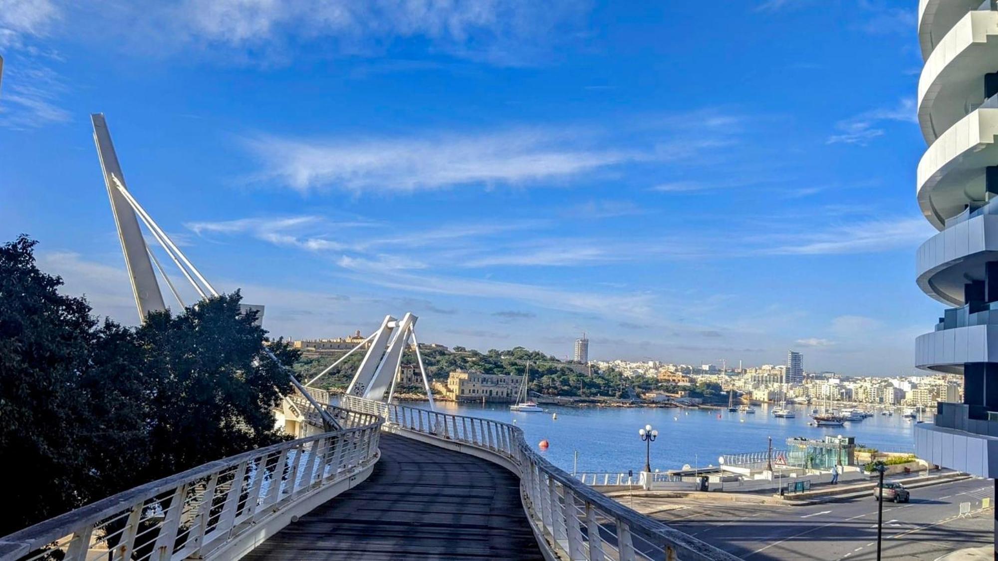 Tigne Sliema Three Bedrooms Apartment Dış mekan fotoğraf
