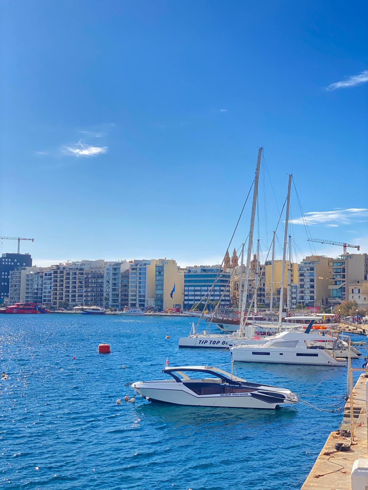Tigne Sliema Three Bedrooms Apartment Dış mekan fotoğraf