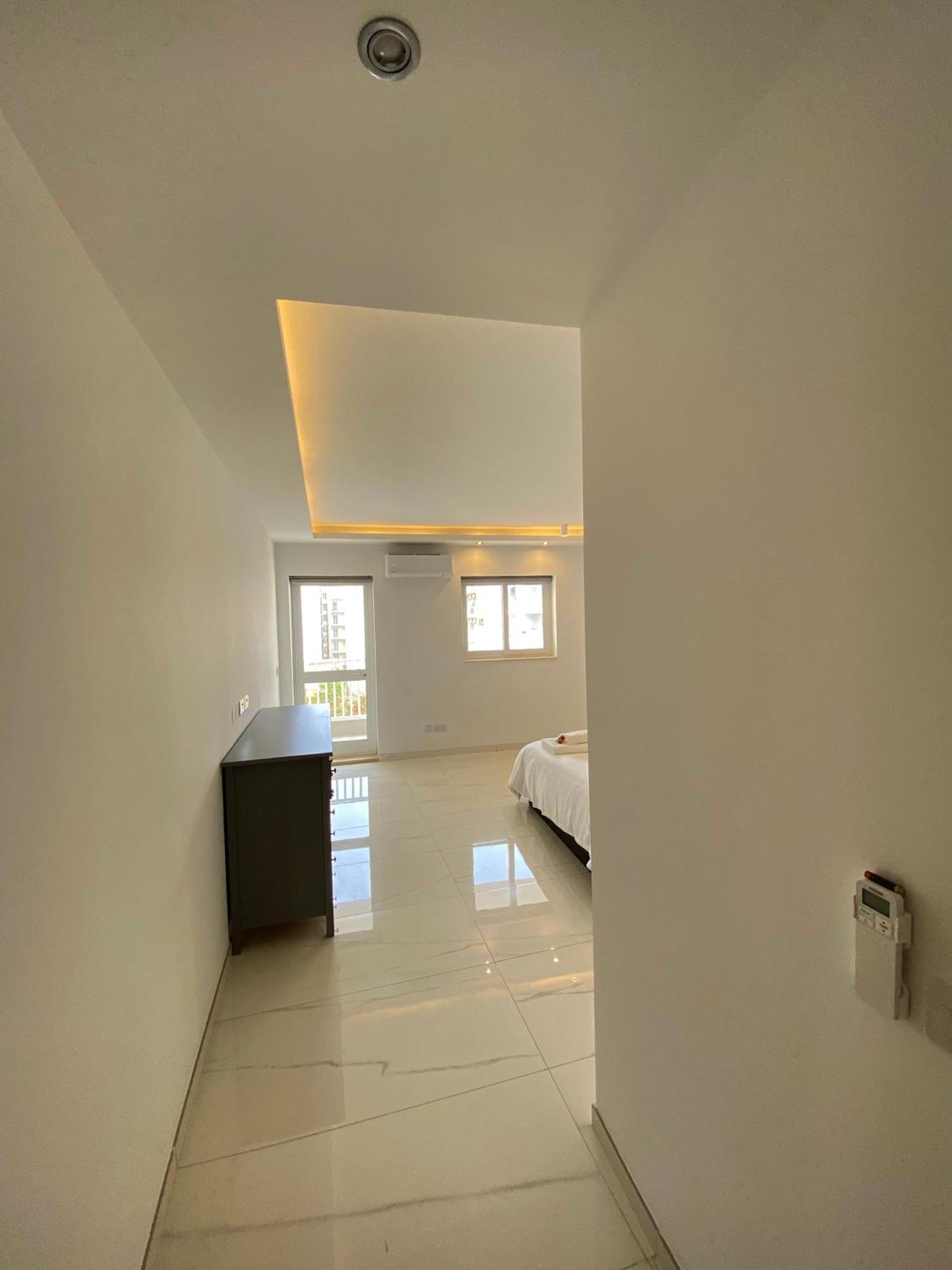 Tigne Sliema Three Bedrooms Apartment Dış mekan fotoğraf