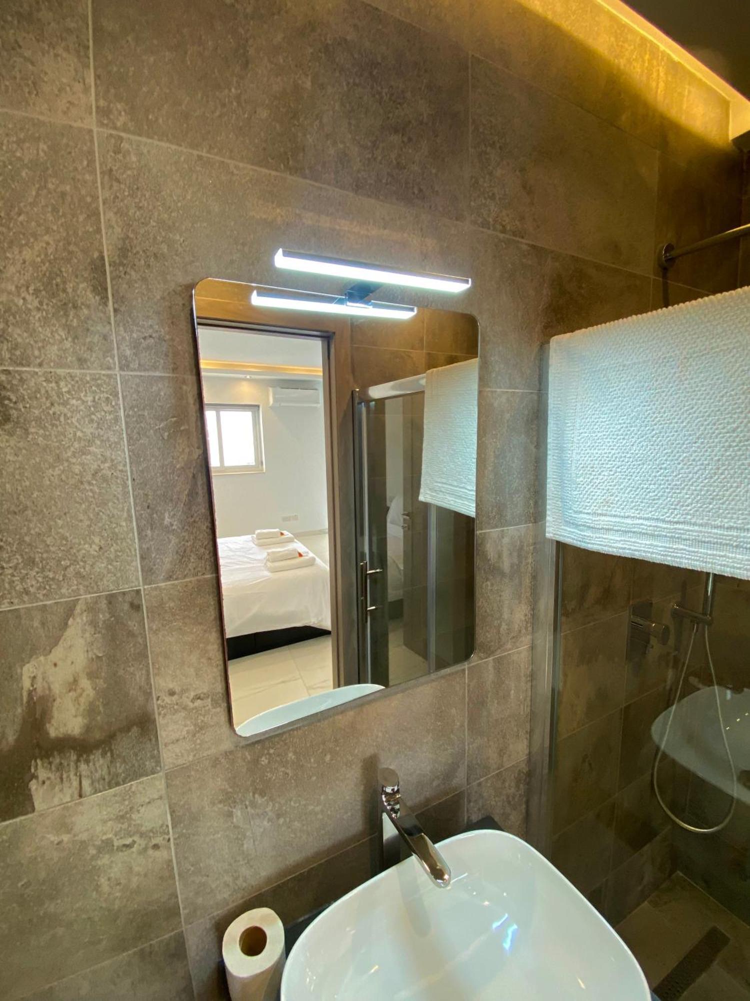 Tigne Sliema Three Bedrooms Apartment Dış mekan fotoğraf