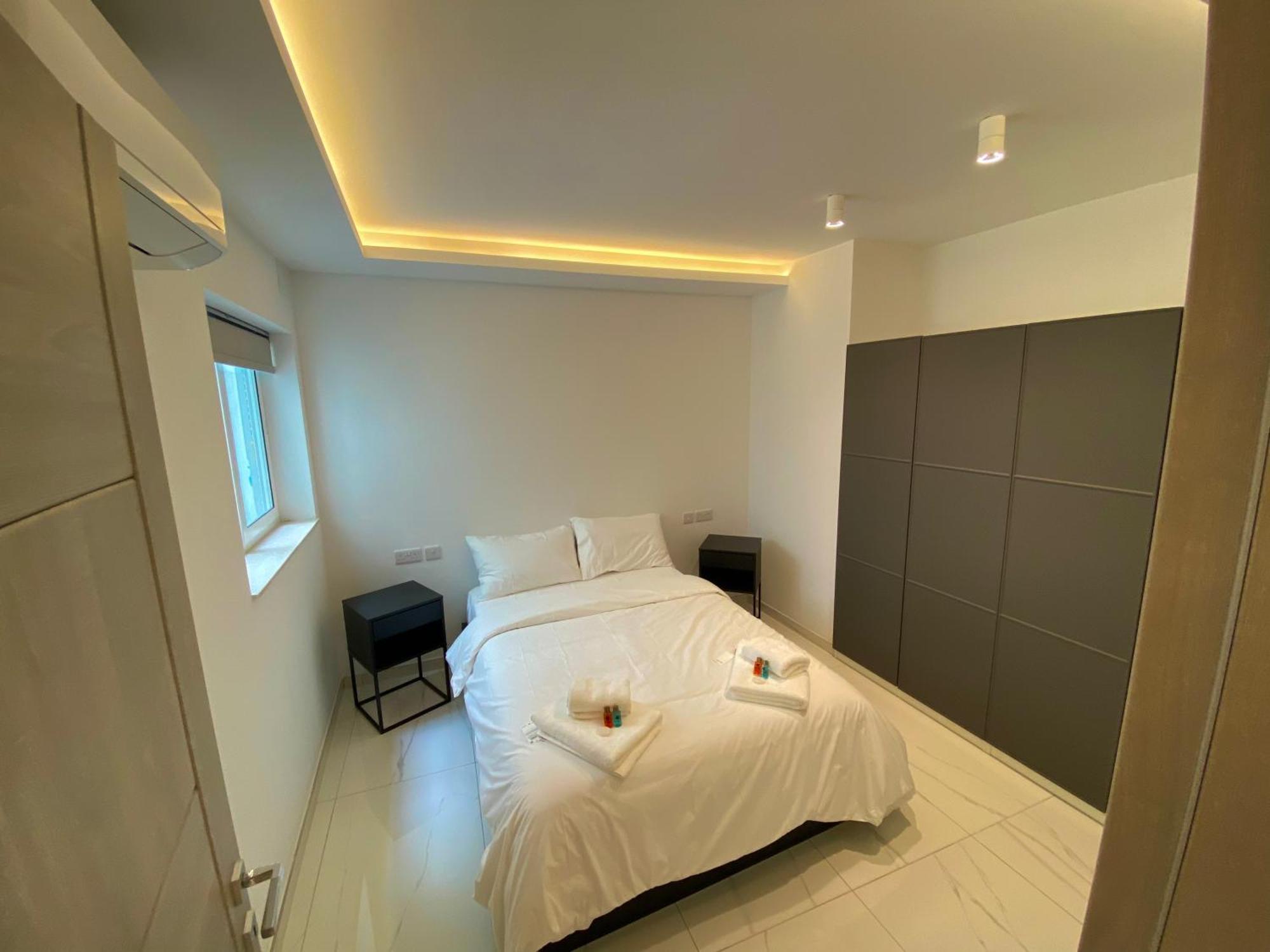 Tigne Sliema Three Bedrooms Apartment Dış mekan fotoğraf