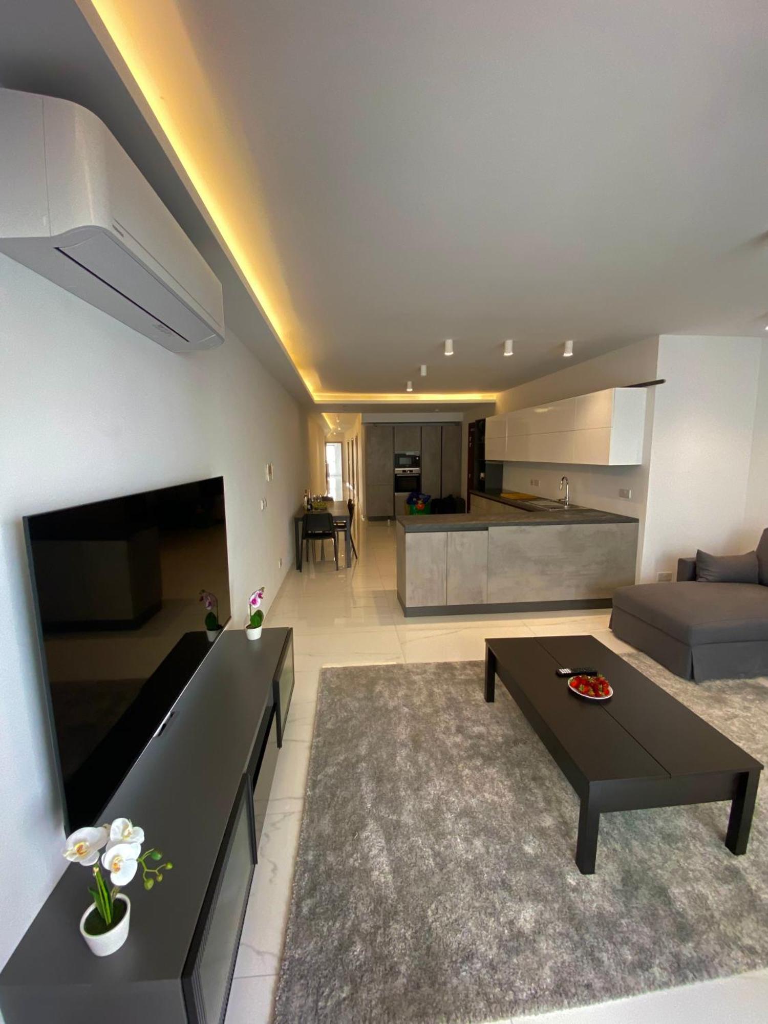 Tigne Sliema Three Bedrooms Apartment Dış mekan fotoğraf